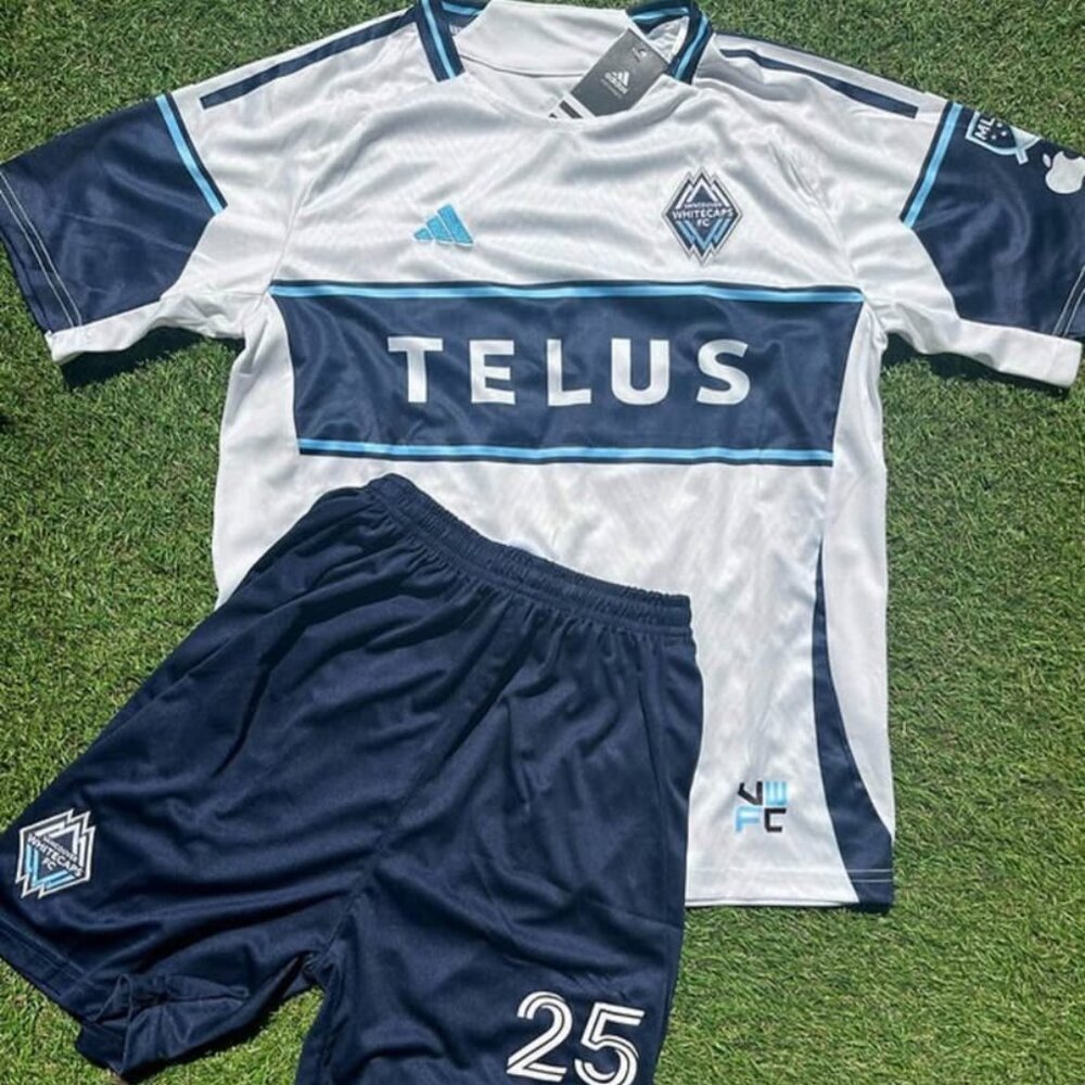 Vancouver Whitecaps Home Soccer Jersey & Shorts 25/26 - Muller 13